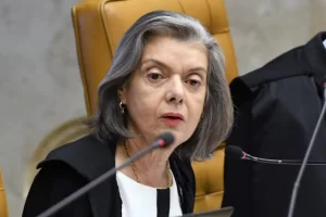 Ministra Carmen Lúcia