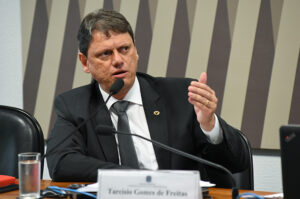 Tarcísio de Freitas