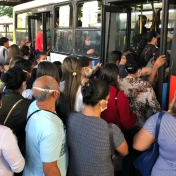 governo federal avalia tarifa zero como alternativa para crise no transporte publico
