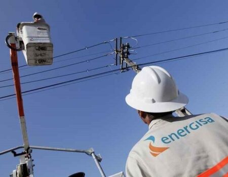 moradores ficam horas sem energia em barra do garcas e cobram resposta da energisa