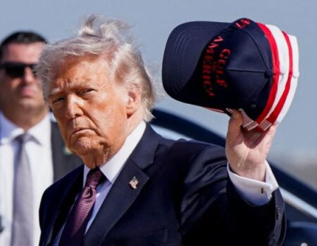 trump incentiva iranianos a se rebelarem contra o regime apos ataques