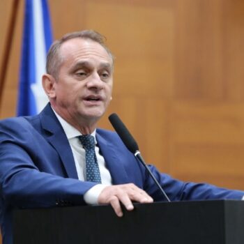 deputado questiona acordo de r 308 milhoes entre governo de mt e empresa oi essa conta nao fecha