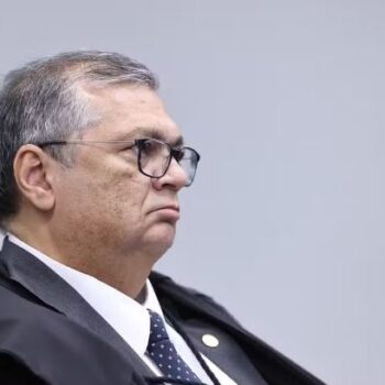 dino acaba com aposentadoria compulsoria perda de cargo sera a maior punicao a magistrados