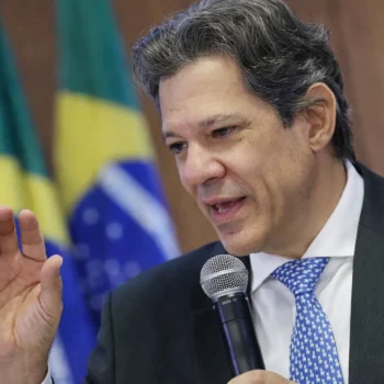 haddad deve se despedir do governo em evento com lula