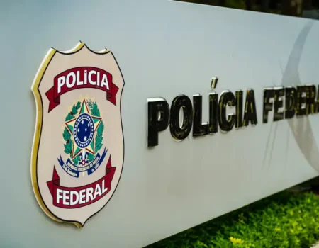 investigacao aponta que vorcaro pagava r 1 milhao por mes a nucleo de intimidacao e obstrucao