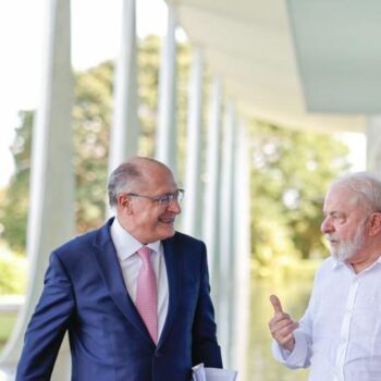lula abre temporada eleitoral no governo reforca criticas ao negocio da politica e confirma alckmin como vice na chapa