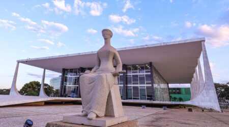 ministro suspende andamento de acao sobre banco master ate chegada de provas oficiais mas reforca vigilancia sobre o bc