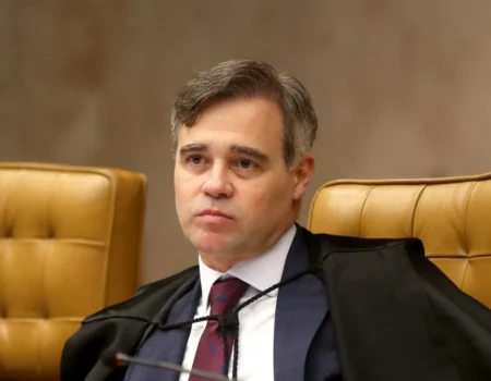 revelacoes sobre organizacao ligada a daniel vorcaro ampliam pressao sobre o stf