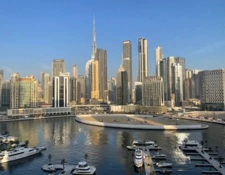 tensao no oriente medio brasileiros ficam retidos em dubai apos ataques e vivem clima de medo