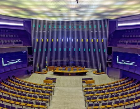 pec do fim da escala 61 tem votacao adiada apos pedido de vista na camara