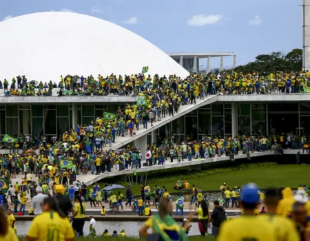 sessao decisiva no congresso pode mudar destino de condenados do 8 de janeiro
