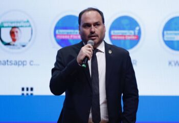 ataque entre aliados da direita expoe tensao politica entre carlos bolsonaro e romeu zema