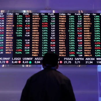 bolsas mundiais operam sob tensao e investidores temem nova crise global