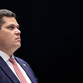 crise entre planalto e alcolumbre tensiona base aliada e pode redesenhar cenario eleitoral