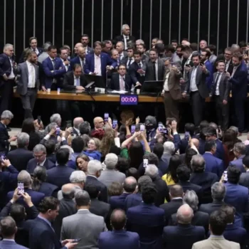 delacao explosiva em brasilia proposta apresentada a policia federal pode atingir politicos influentes e provocar novo terremoto no cenario nacional