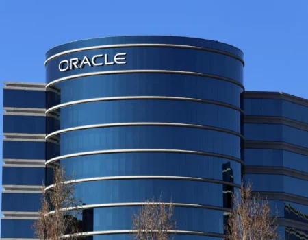 demissoes em massa no setor de tecnologia reacendem alerta global apos cortes na oracle