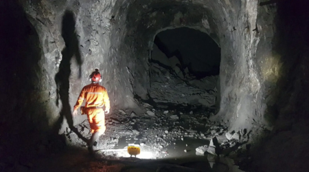 desabamento em mina ilegal deixa mortos e reacende debate sobre seguranca na mineracao na china
