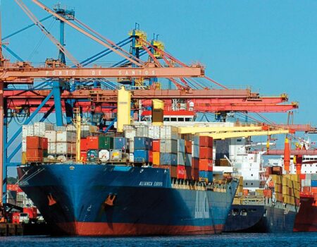 europa monitora tensao comercial entre grandes potencias e teme impactos nas exportacoes