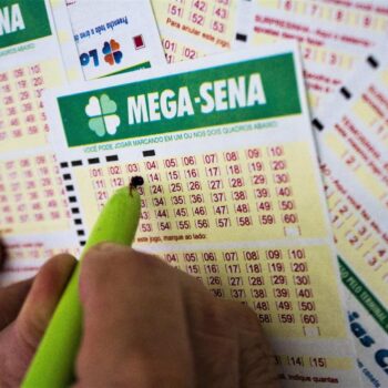 mega sena acumula novamente e premio milionario movimenta apostas em todo o brasil