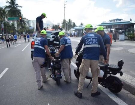 mp rj pede suspensao de regras da prefeitura do rio para bicicletas e patinetes eletricos