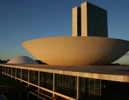 pesquisa aponta aumento da avaliacao negativa do governo federal