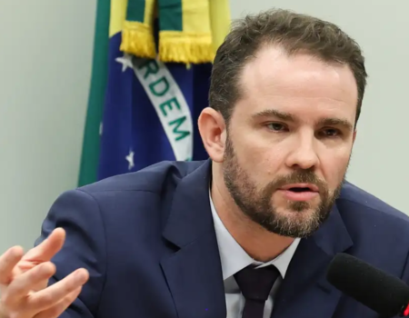 secretario executivo da fazenda defende politica externa independente e declaracao repercute nas redes