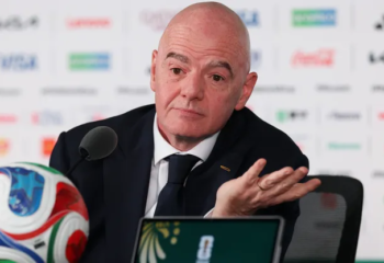 tecnico do ira denuncia dificuldades na copa e diz que selecao foi prejudicada por restricoes de entrada nos eua