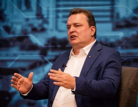 max russi evita declarar apoio nominal e diz que prioriza projeto coletivo para o governo