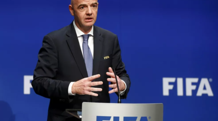 parlamento europeu pede investigacao contra presidente da fifa por suposta influencia politica