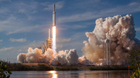 spacex lanca 21 satelites militares dos eua para reforcar rede global de comunicacoes scaled