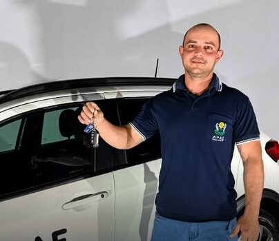 veiculo viabilizado por emenda parlamentar reforca atendimento da assistencia social em municipio de mato grosso