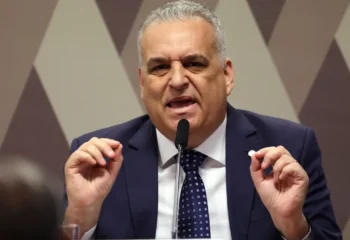 anunciado como vice de flavio bolsonaro alfredo gaspar relembra disputa judicial por acusacoes negadas