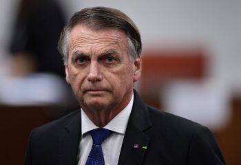 bolsonaro pede ao stf autorizacao para receber filhos no dia dos pais durante prisao domiciliar