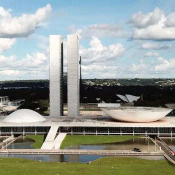 congresso comeca semana decisiva com votacao sobre escala 61 taxa das blusinhas e seguranca