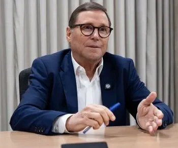 mauro carvalho renuncia a casa civil apos ser alvo da operacao heritage
