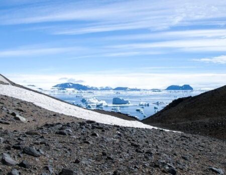 nanoplasticos sao encontrados pela primeira vez em solos da antartica