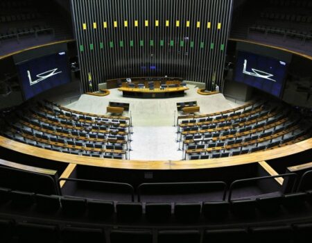 projetos em debate no congresso podem alterar areas de unidades de conservacao no brasil