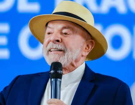 tse determina retirada de publicacoes com promocao pessoal de lula em canais oficiais