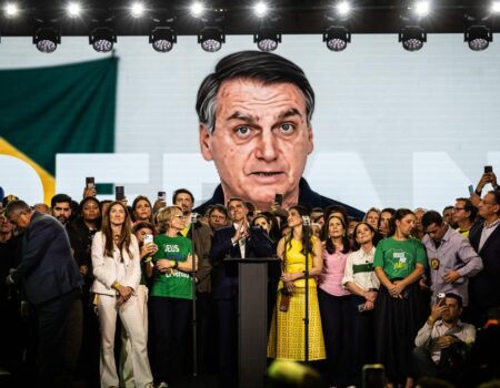 uso de deepfake de bolsonaro em convencao do pl reacende debate sobre inteligencia artificial nas eleicoes