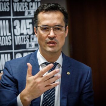 documentos com sigilos de zanin sao anexados a registro de candidatura de deltan