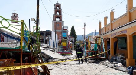 explosao durante festa religiosa deixa 10 mortos e dezenas de feridos no mexico