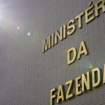 governo preve falta de r 158 bilhoes para manter politicas publicas a partir de 2028