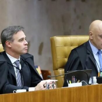 mendonca leva ao plenario do stf analise das mensagens entre moraes e vorcaro