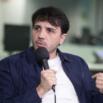 toffoli libera renan santos para retomar campanha digital