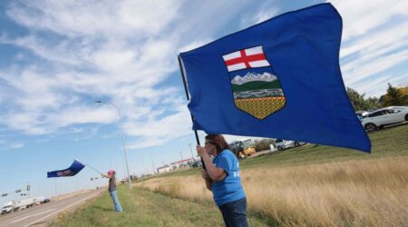 alberta rejeita caminho para independencia e decide permanecer no canada