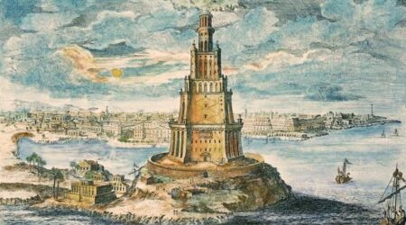 anel com imagem do farol de alexandria e encontrado em palacio submerso no egito