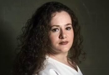 christa pike relata dores constantes um mes apos sobreviver a tentativa de execucao nos eua