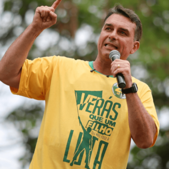 cla bolsonaro espalha candidaturas e tenta manter influencia politica nas eleicoes 2026
