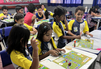 ensino de ingles ganha criatividade e dinamismo nas escolas municipais de caceres