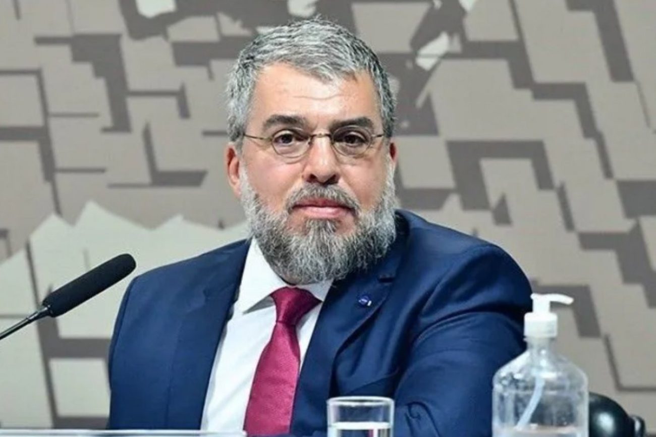 embaixador-do-brasil-no-ira-diz-que-queda-do-regime-seria-tarefa-sangrenta-e-alerta-para-impactos-globais